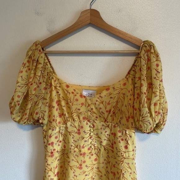 J.O.A. Just One Answer Puff Sleeve Midi Dress Women’s Size Medium Floral Yellow - Picture 4 of 11